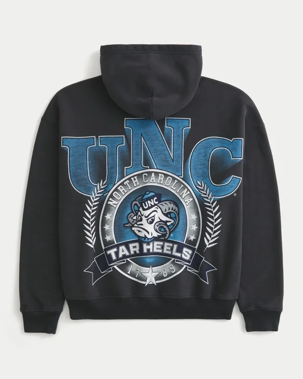 Boxy University of North Carolina Tar Heels Graphic Hoodie Boxy University of North Carolina Tar Heels Graphic Hoodie