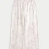 Logo Graphic Pink Camo Wide-Leg Sweatpants Logo Graphic Pink Camo Wide-Leg Sweatpants