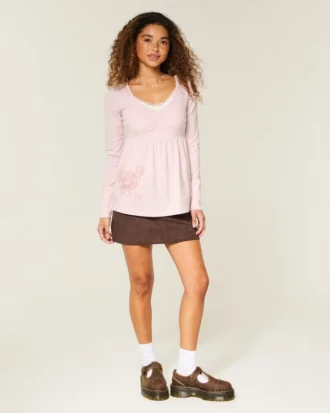 Long-Sleeve Pinch Bust Graphic Babydoll Top