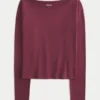 Long-Sleeve Seamless Fabric Slash-Neck Top