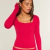 Long-Sleeve Seamless Fabric Square-Neck Baby Tee