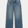 Low-Rise Dark Wash Floral Embroidery Baggy Jeans