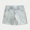 Low-Rise Light Wash Adjustable Waistband Baggy Jort
