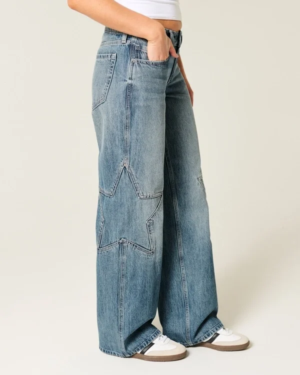 Low-Rise Medium Wash Star Graphic Baggy Jeans Low-Rise Medium Wash Star Graphic Baggy Jeans