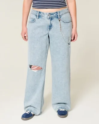 Low-Rise Ripped Light Wash Baggy Jeans