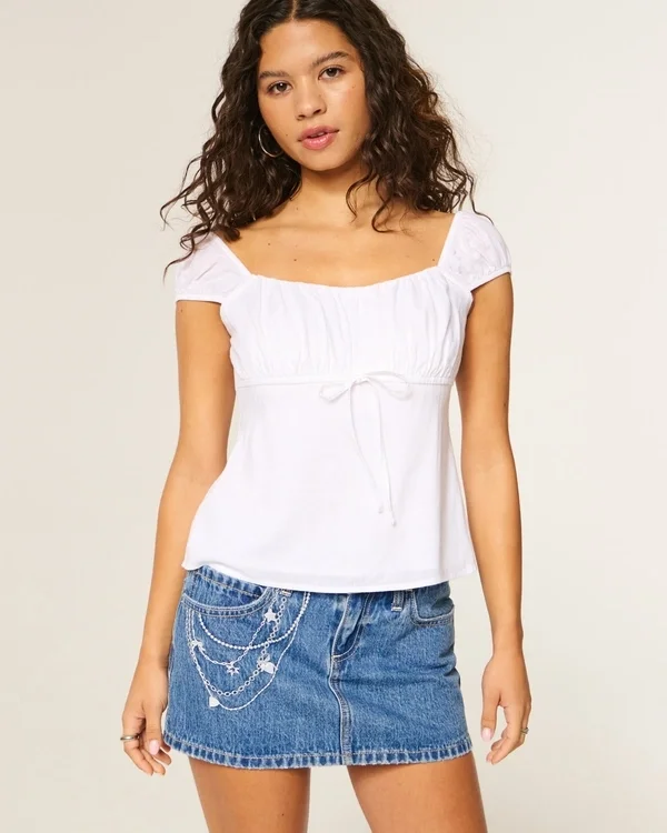 Medium Wash Embroidered Chain Denim Mini Skort Medium Wash Embroidered Chain Denim Mini Skort