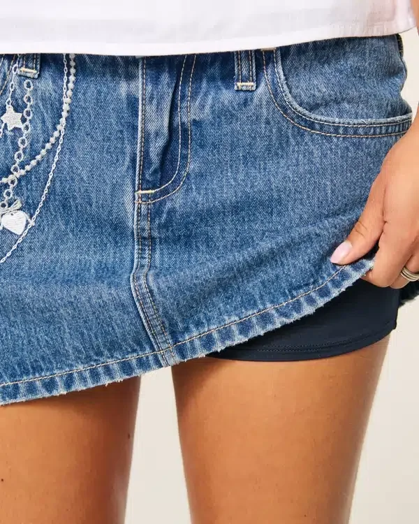 Medium Wash Embroidered Chain Denim Mini Skort Medium Wash Embroidered Chain Denim Mini Skort