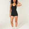 Must-Have Basics Shortie