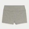 Must-Have Basics Shortie