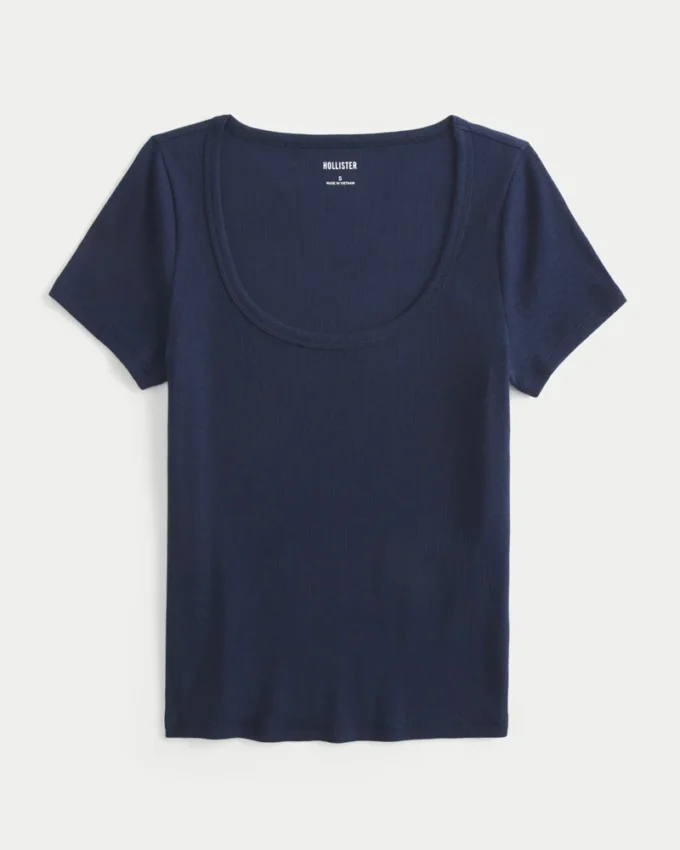 Scoop T-Shirt