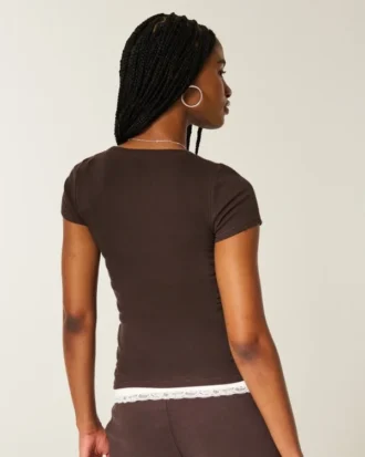 Short-Sleeve Y2K Henley