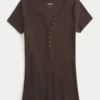 Short-Sleeve Y2K Henley